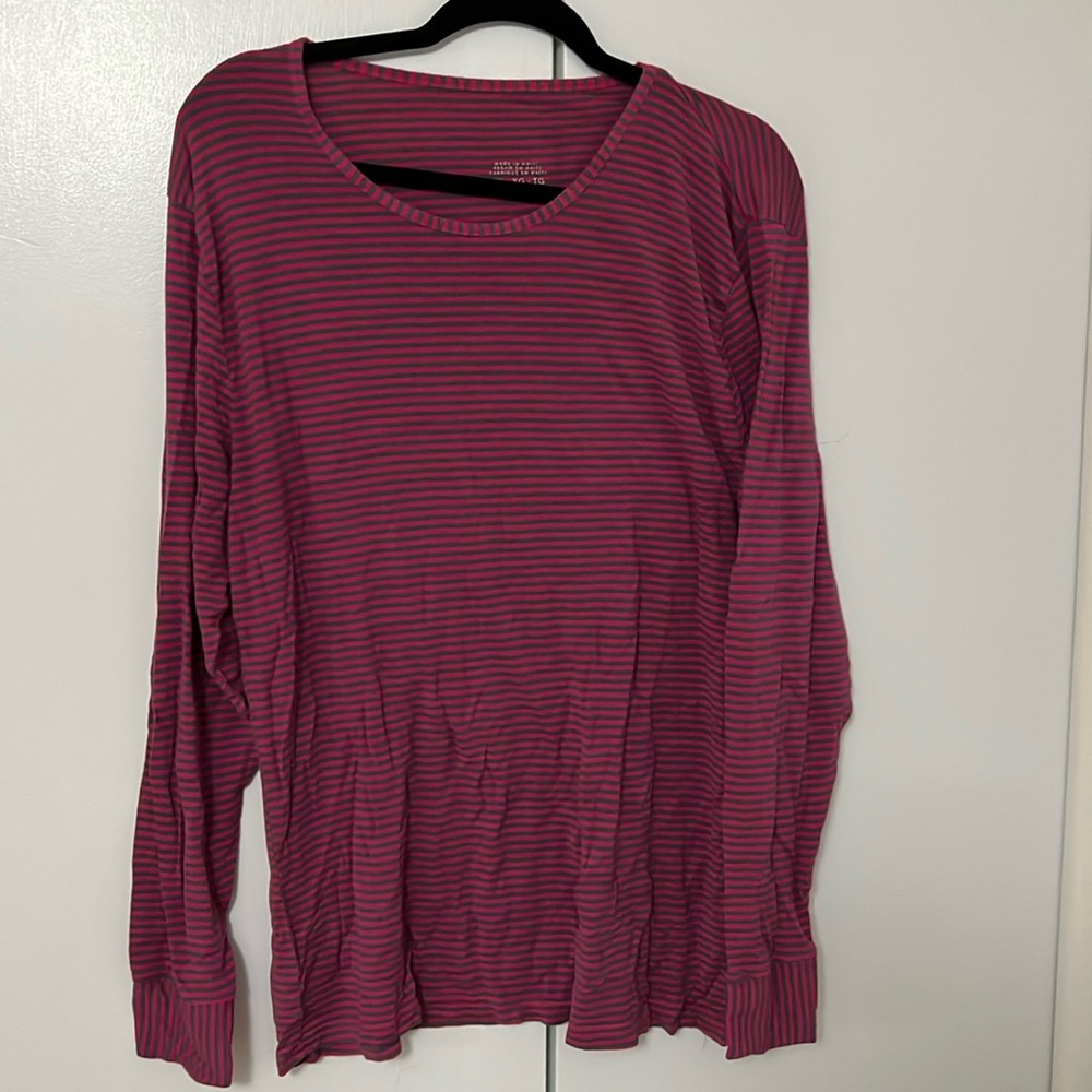 Long sleeve top